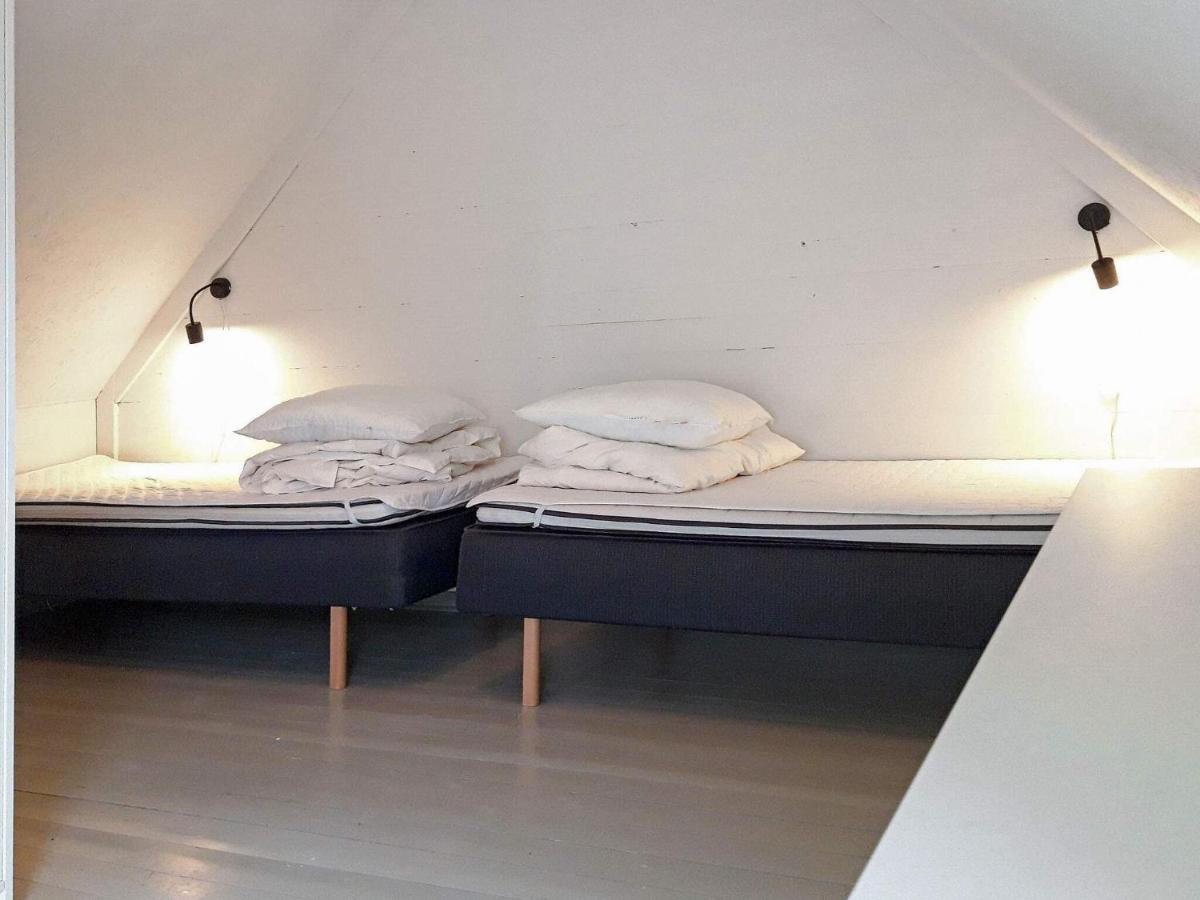 4 Person Holiday Home In Bandholm 외부 사진