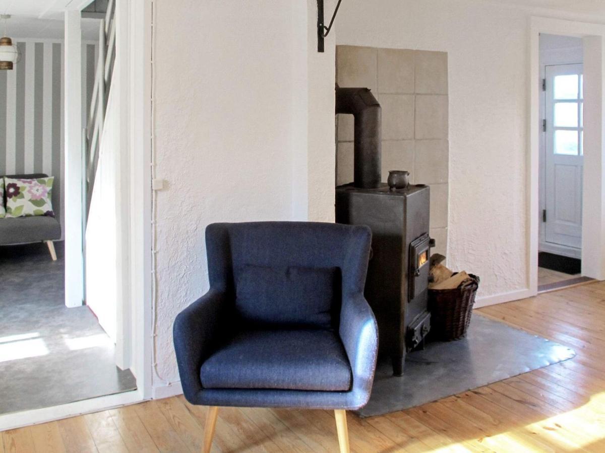 4 Person Holiday Home In Bandholm 외부 사진